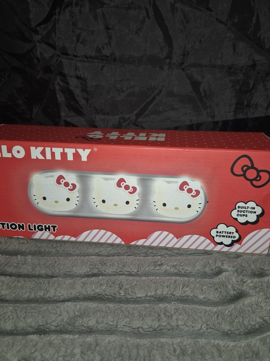 Hello Kitty Other - Hello Kitty Red and White Suction Cup Light Trio